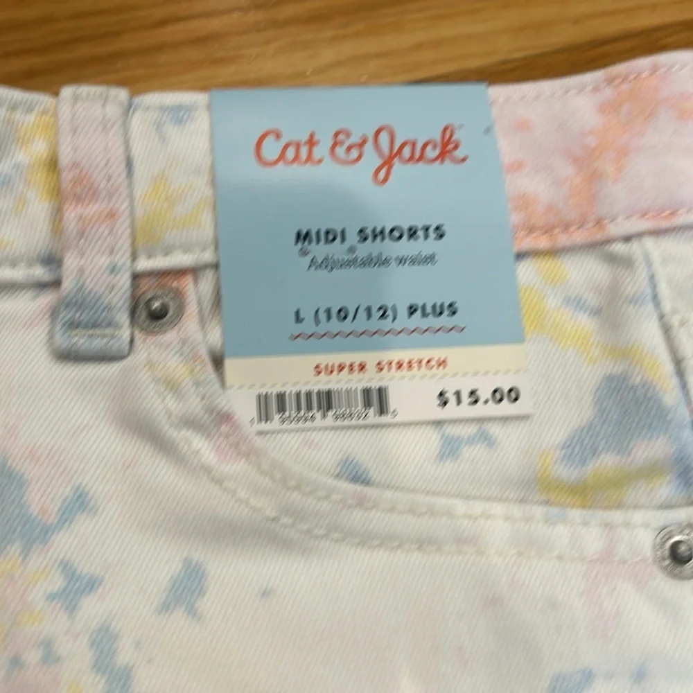 NWT cat and jack size L plus shorts